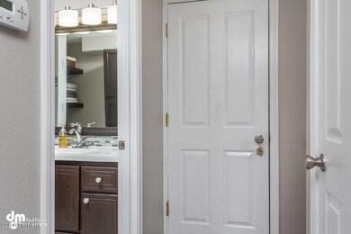 Downstairs Bathroom_Hall 3700-SMALL