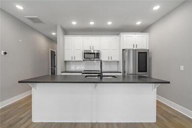 608 W Maple St, Rogers, AR 72756 - photo 6