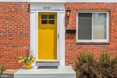 6727 Kenyon Dr, Alexandria, VA 22307 - photo 3
