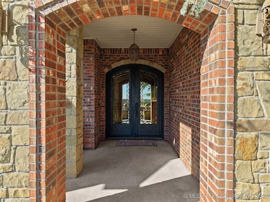 579 Chateau Bend, Ardmore, OK 73401 - photo 3