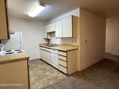 3570 W Dimond Blvd unit B6, Anchorage, AK 99502 - photo 5