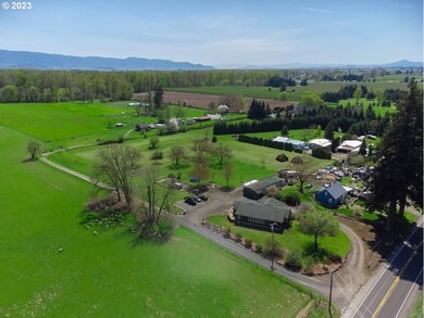 30031 Collins Rd, Junction City, OR 97448 - photo 3