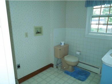 48 Nottingham Dr, Nashua, NH 03062 - photo 6