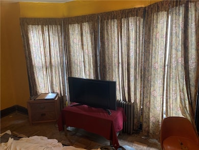 617 Maple Ave, Johnstown, PA 15901 - photo 2