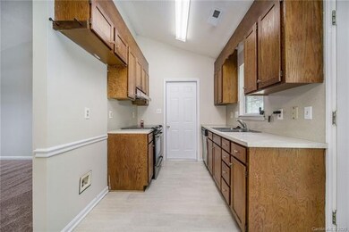 4686 Falcon Chase Dr SW, Concord, NC 28027 - photo 4