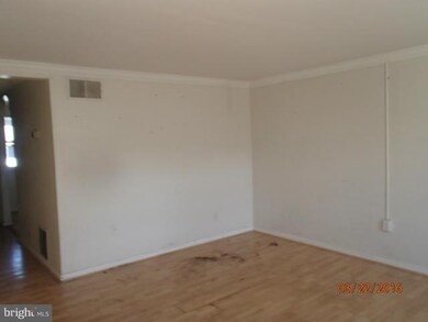 3222 Gorham Ct, Halethorpe, MD 21227 - photo 4