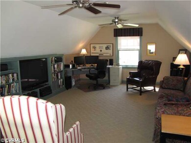 Den/Family/Great Room - Rec Room