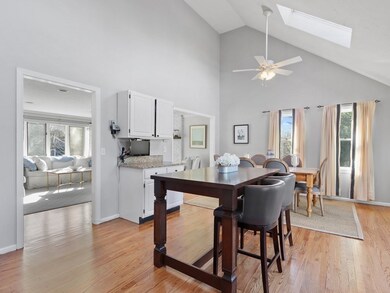 5 Eastleigh Ln, Natick, MA 01760 - photo 3