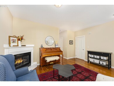 18260 SW Orlov Ct, Beaverton, OR 97007 - photo 5