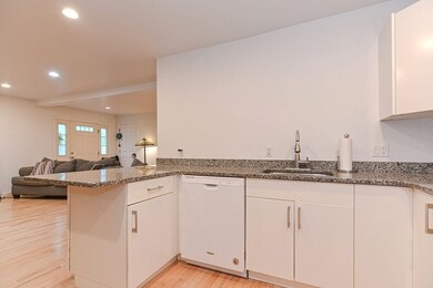 89 Broad St unit 1, Lynn, MA 01902 - photo 5