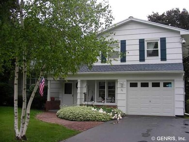 Exterior Front. There s a lot more house to the le