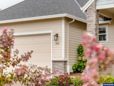 955 Grant St, Mount Angel, OR 97362 - photo 7