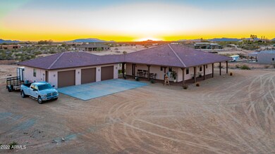 21755 W Gibson Way, Wickenburg, AZ 85390 - photo 4