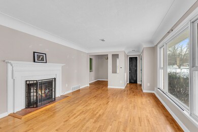 3304 Spring Arbor Rd, Jackson, MI 49203 - photo 3