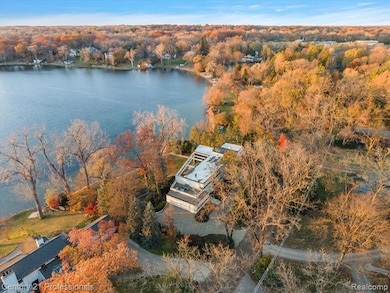 5904 Wing Lake Rd, Bloomfield Hills, MI 48301 - photo 6