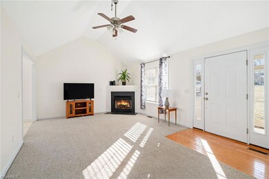 2378 Foxfire Ln, Burlington, NC 27217 - photo 6