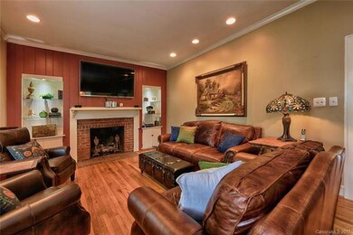 ENJOY LOUNGING BY THE GAS FIREPLACE AND WATCHING T
