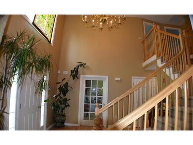 9 Lori Ln, Londonderry, NH 03053 - photo 5