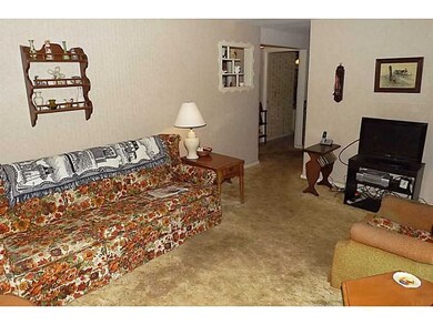 26 Yellowstone Ave, Warwick, RI 02888 - photo 7