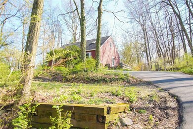 6192 Indian Creek Rd, Zionsville, PA 18092 - photo 2