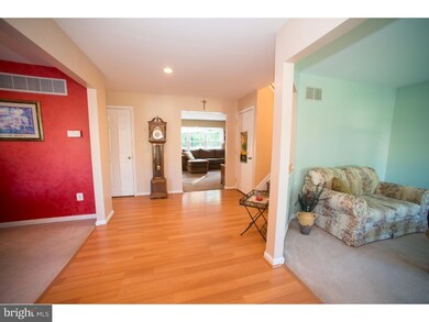 4 Freedom Ct, Woodbury, NJ 08096 - photo 2