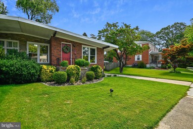 6805 Barnett Rd, Baltimore, MD 21239 - photo 2