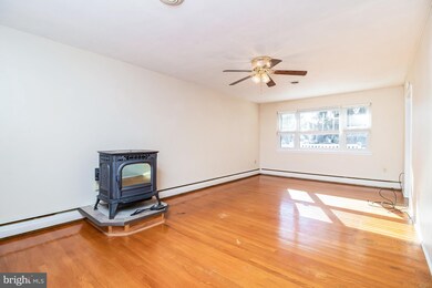 971 S Franklin St, Palmyra, PA 17078 - photo 3