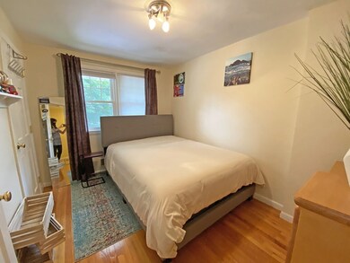 467 Albemarle Rd unit 467, Newton, MA 02460 - photo 5