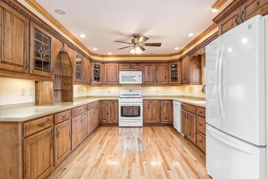 6 Kitchen