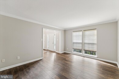 6913 S Dewey Ct, Fredericksburg, VA 22407 - photo 4