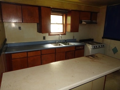 8553 S Main St, Monterey, IN 46960 - photo 2