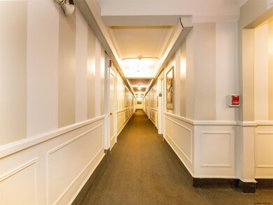 399 State St unit 402, Albany, NY 12210 - photo 4