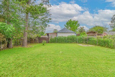 1205 Eubanks St, Houston, TX 77022 - photo 7