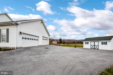 3740 Maplecrest Dr, Knoxville, MD 21758 - photo 4