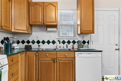 2412 Live Oak Dr, Copperas Cove, TX 76522 - photo 7