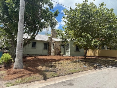 1938 High Point Dr, Sarasota, FL 34236 - photo 5