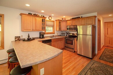 44 Rabbit Run, Wilmington, VT 05363 - photo 3