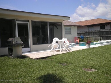 2673 Northside Dr unit 2673, Unincorporated, FL 32962 - photo 2