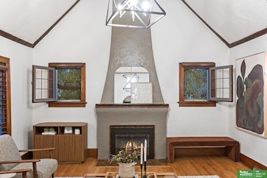 4250 William St, Omaha, NE 68105 - photo 7