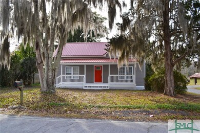 210 N Railroad Ave, Springfield, GA 31329 - photo 3