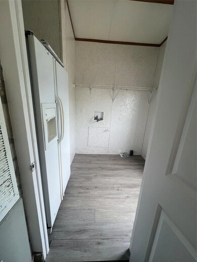 106 Bridle Path unit B, Kyle, TX 78640 - photo 7