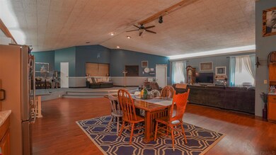 435 N Allen St, Wabash, IN 46992 - photo 4