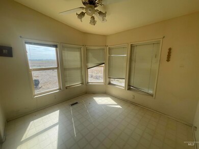 560 Pearl Rd, Caldwell, ID 83607 - photo 5