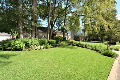 Stunning Front Space!