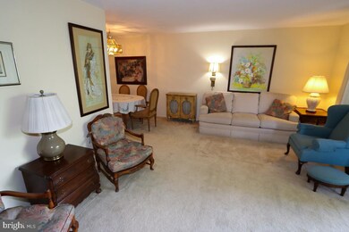 Rydal East-West unit 403, Jenkintown, PA 19046 - photo 7