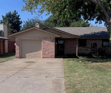 1501 N Fretz Ave, Edmond, OK 73003 - photo 2