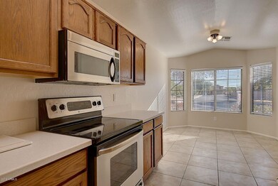 Eat-In Kitchen