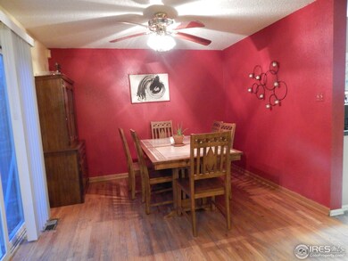 FORMAL DINING