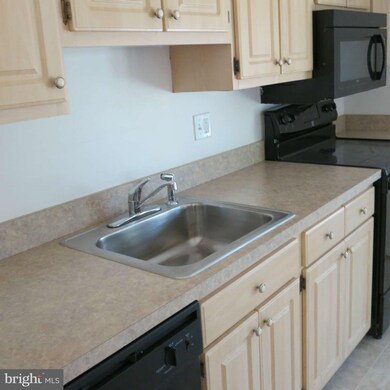 4219 Landgreen St, Rockville, MD 20853 - photo 6