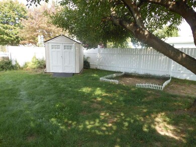 364 Holly Ave, Manchester, NH 03103 - photo 3